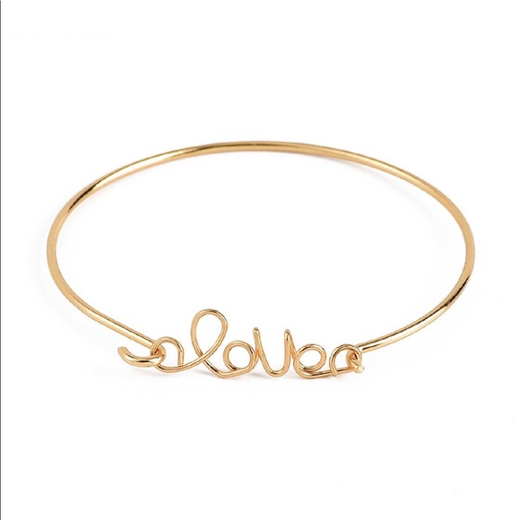 🆕Set of 4 bangle statement bracelets - Picture 4 of 5